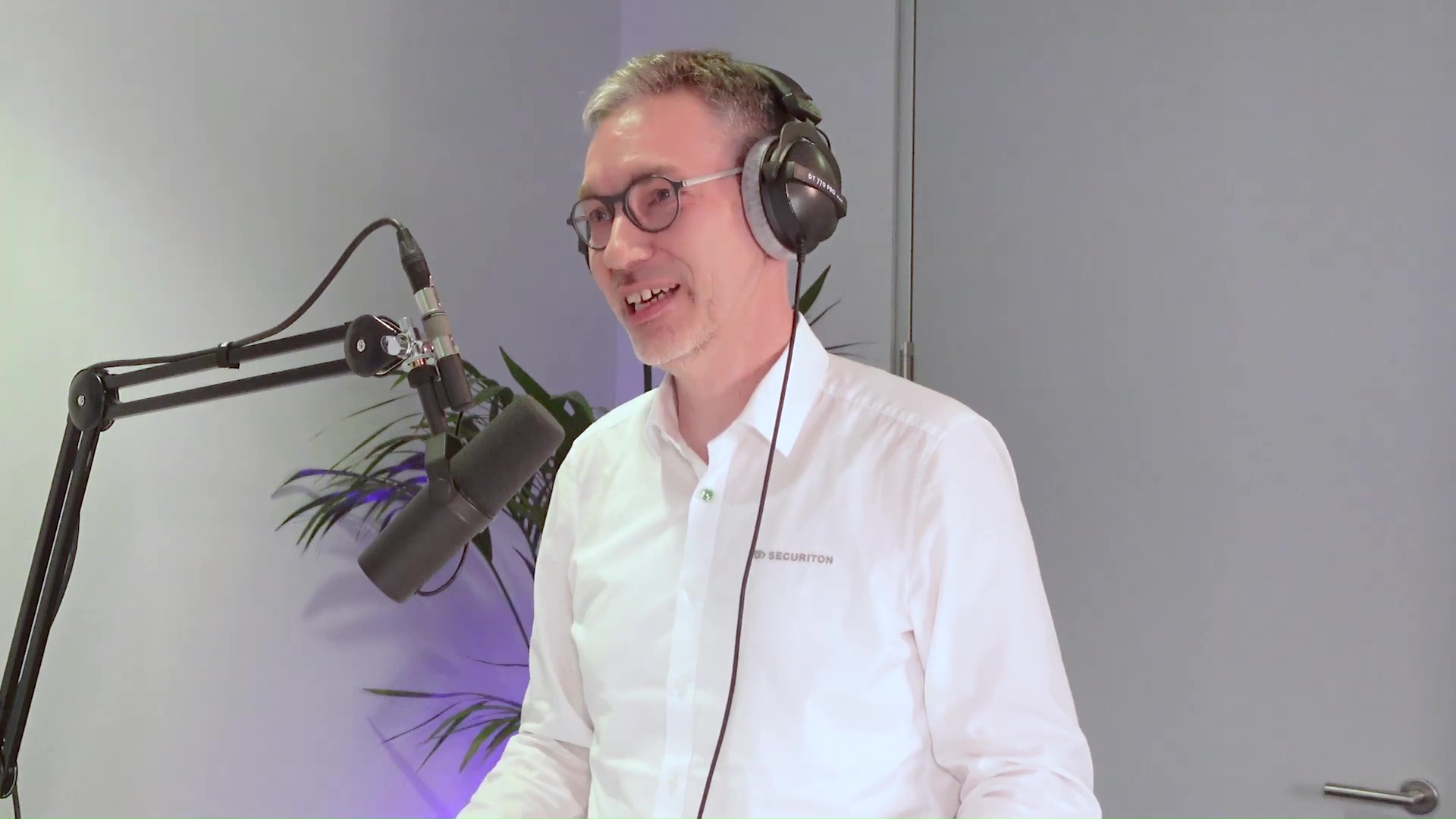 Thomas Hermes spricht im Podcast Studio